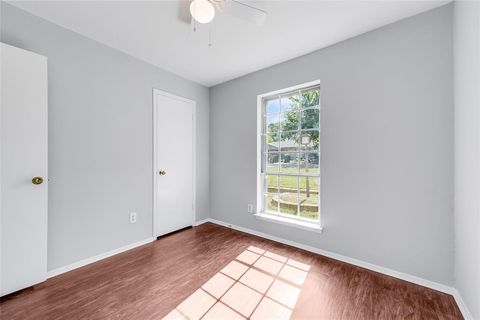 Tiny photo for 1108 Autumn Oak Drive, Denton, TX 76209 (MLS # 21100866)