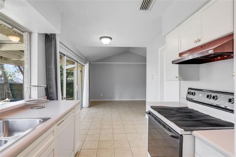 Tiny photo for 1108 Autumn Oak Drive, Denton, TX 76209 (MLS # 21100866)