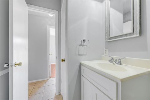 Tiny photo for 1108 Autumn Oak Drive, Denton, TX 76209 (MLS # 21100866)