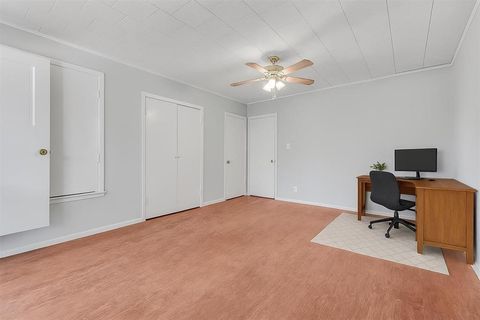 Tiny photo for 1108 Autumn Oak Drive, Denton, TX 76209 (MLS # 21100866)