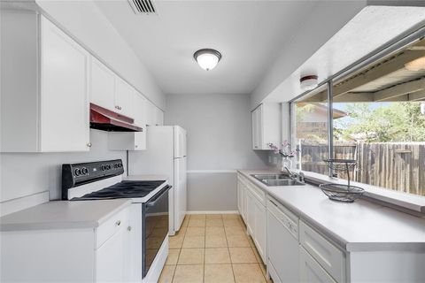 Tiny photo for 1108 Autumn Oak Drive, Denton, TX 76209 (MLS # 21100866)