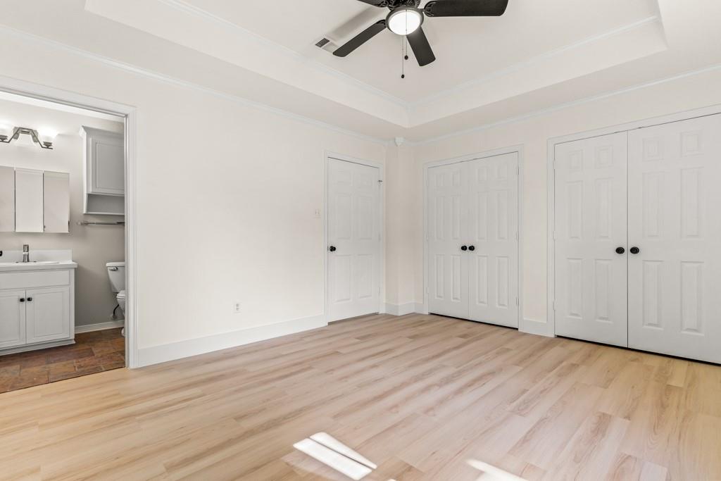 S7070 - THOMAS MANOR - Residential