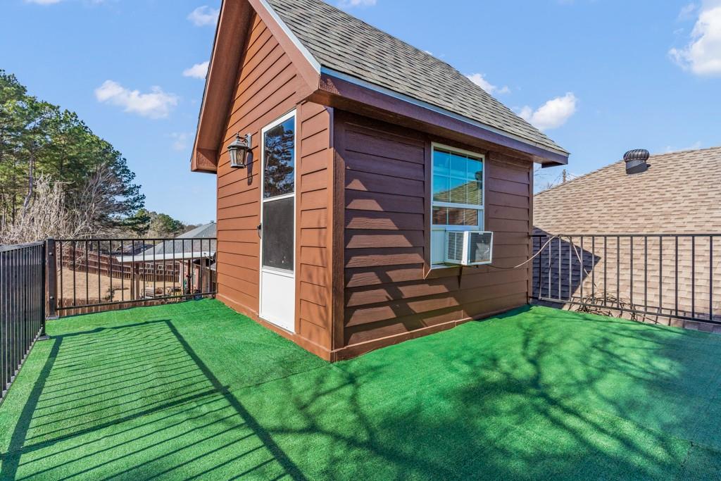 S7070 - THOMAS MANOR - Residential