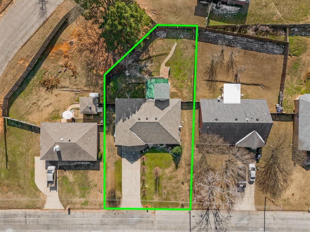 S7070 - THOMAS MANOR - Residential