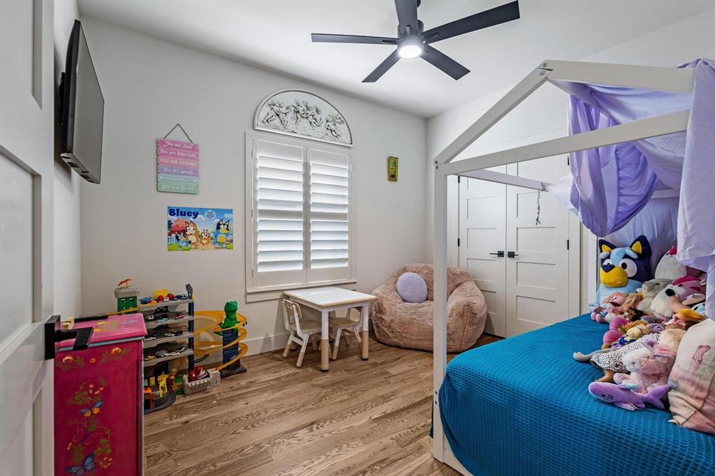 Lake Country Crossing - Residential