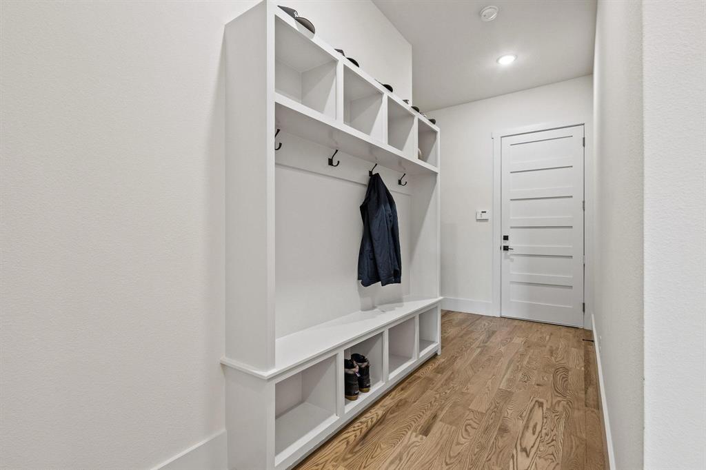 Lake Country Crossing - Residential