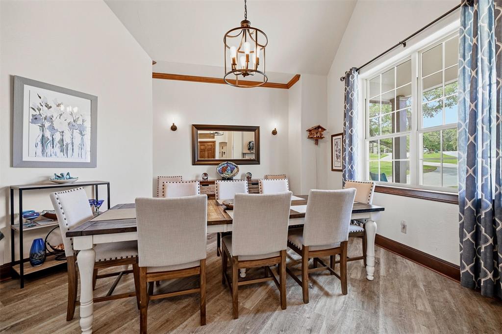 1211 Kiowa Drive W