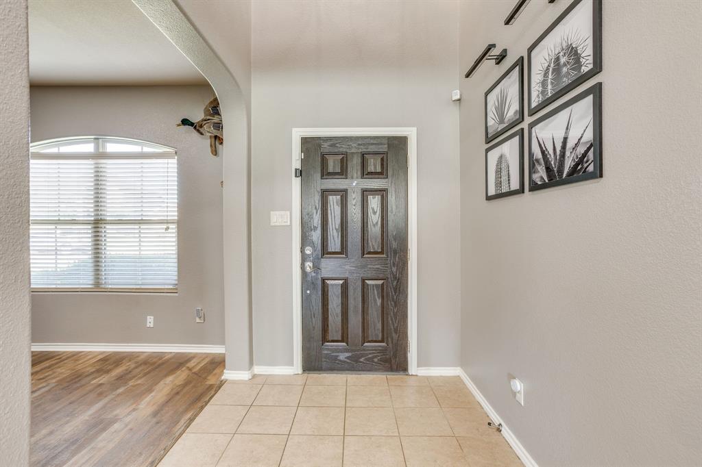 5124 Meadow Lane