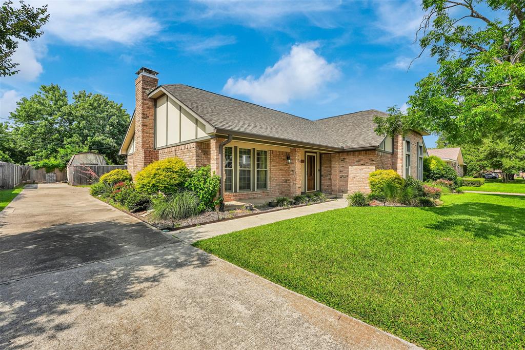2302 Meadow Lake Drive