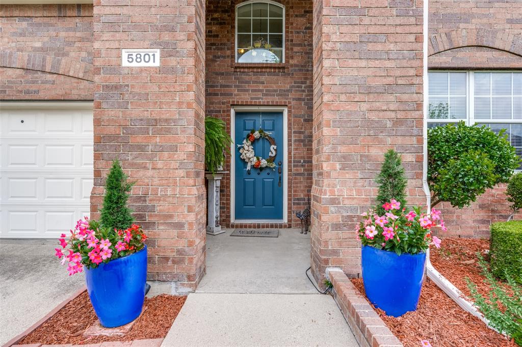 5801 Meadowglen Drive