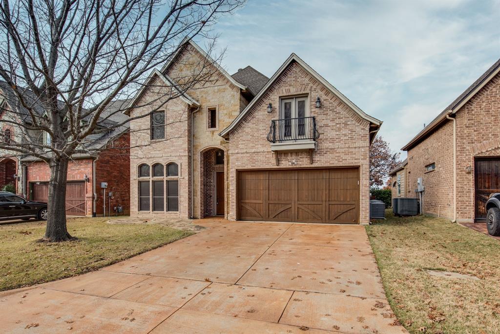 3317 S Riley Court