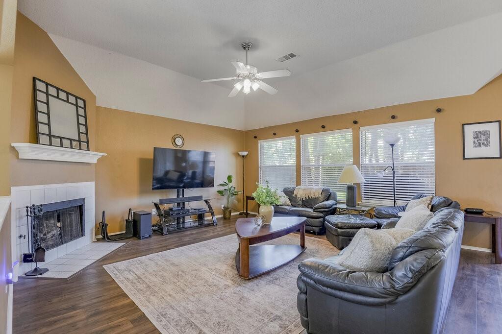 1718 Falcon Drive
