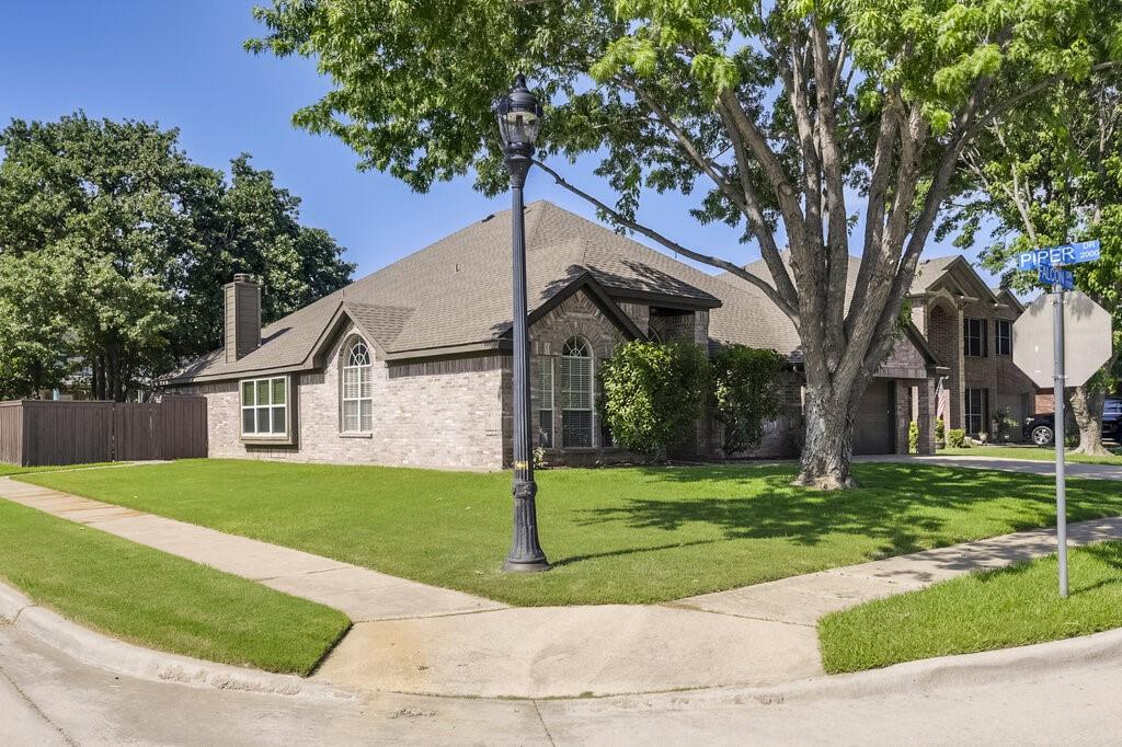 1718 Falcon Drive