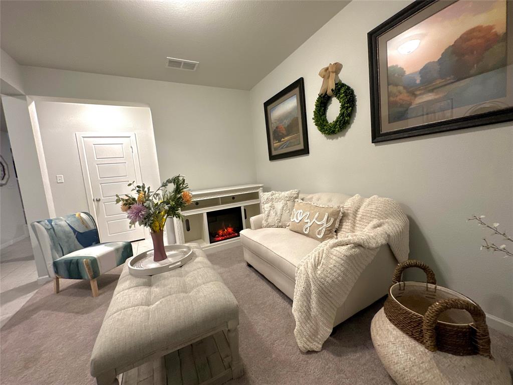 Meadowbrook Place - Residential