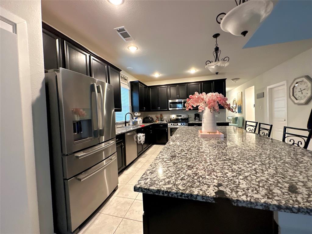 Meadowbrook Place - Residential