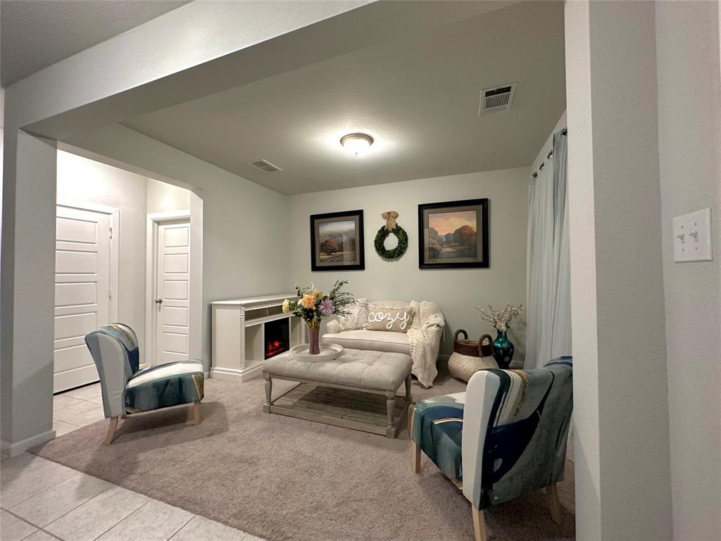 Meadowbrook Place - Residential