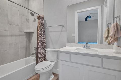 Tiny photo for 625 Lakeshore Boulevard, Lucas, TX 75002 (MLS # 21187834)