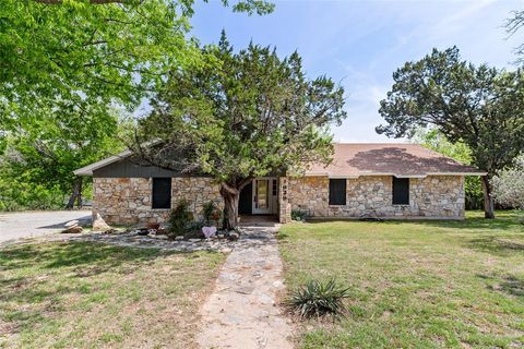 1629 S Chisholm Trail Granbury TX 76048