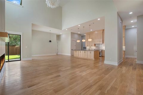 Tiny photo for 4208 Allencrest Ln, Dallas, TX 75244 (MLS # 20922397)