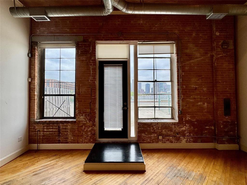 Commerce Street Lofts - Residential