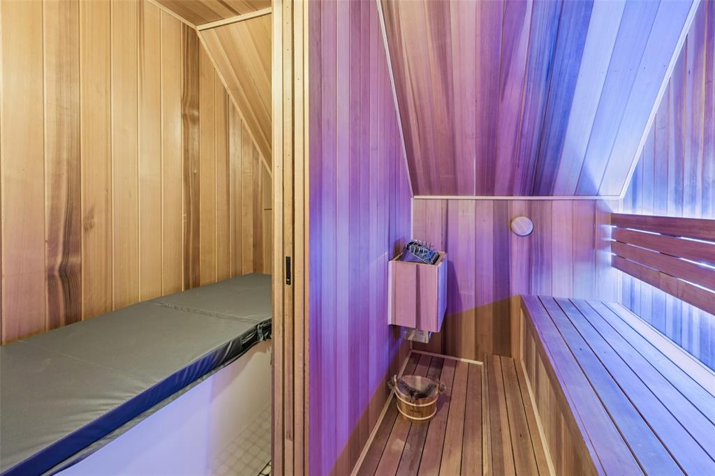 Manors At Waterford The - Residential