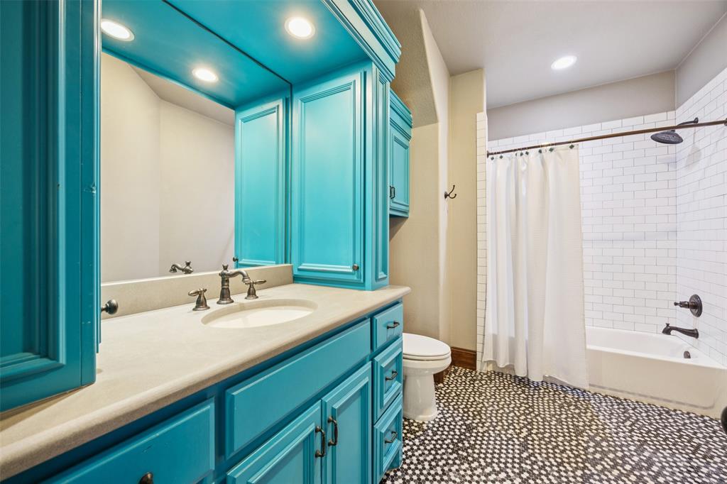 Manors At Waterford The - Residential