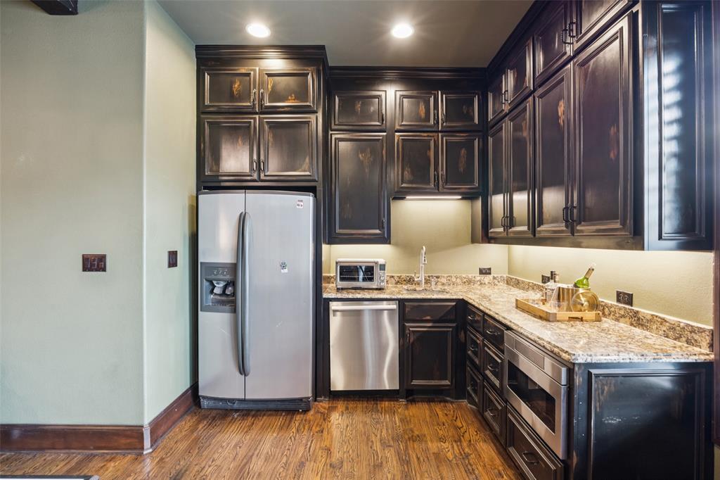 Manors At Waterford The - Residential