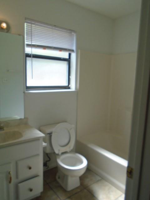 Lytle Shores South - Residential Lease