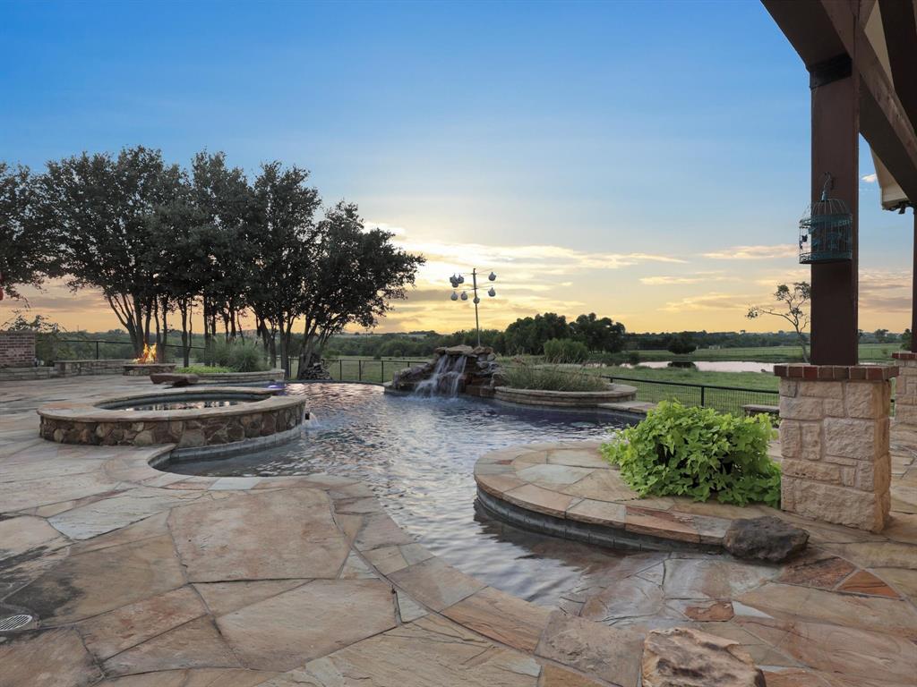 6740 County Road 173