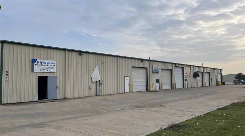 Park Vista Bus Park Add - Commercial Lease