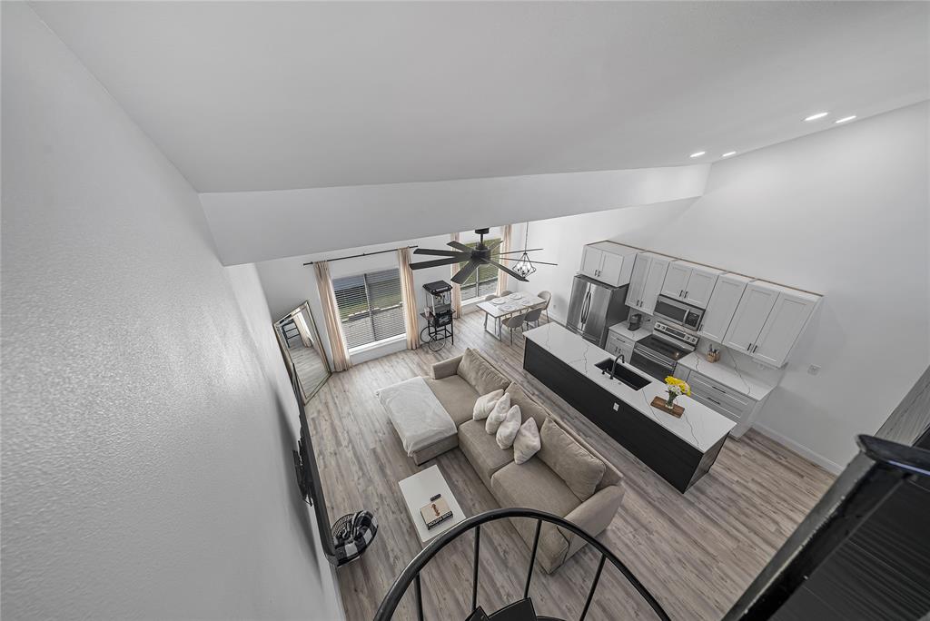EASTRIDGE III TOWNHOMES - Residential
