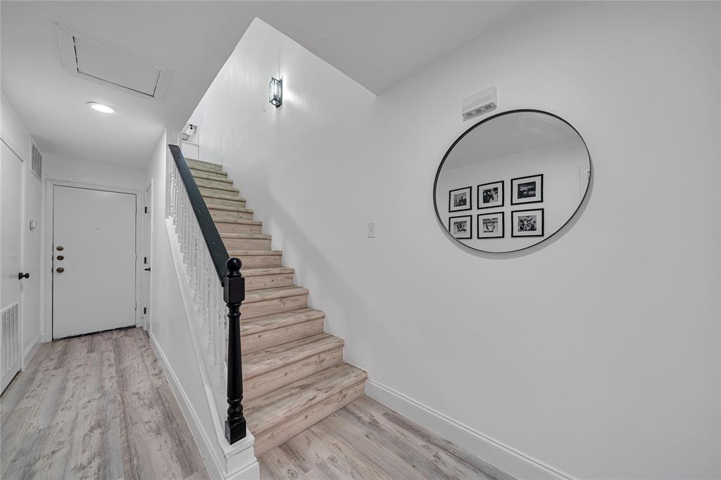 EASTRIDGE III TOWNHOMES - Residential