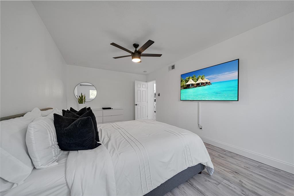 EASTRIDGE III TOWNHOMES - Residential