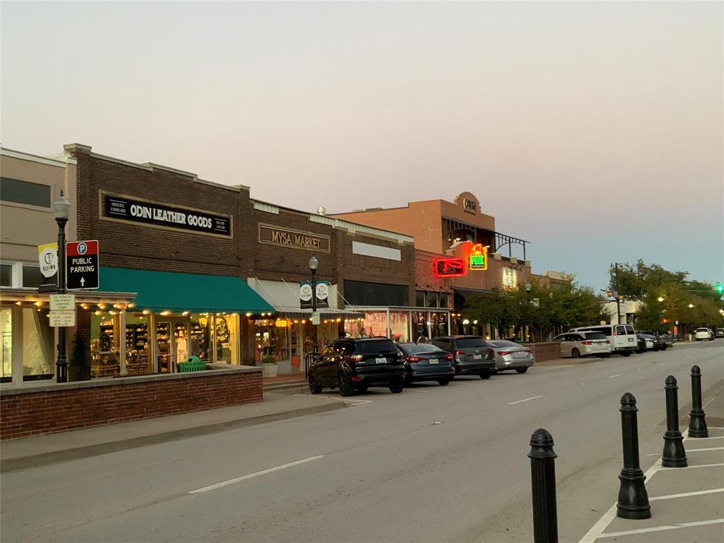156 W Main Street