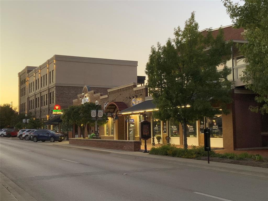 156 W Main Street