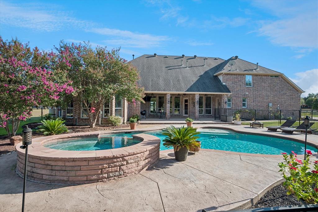 1920 Northfork Lane