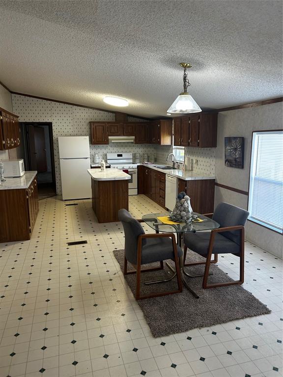 meadowlake - Residential