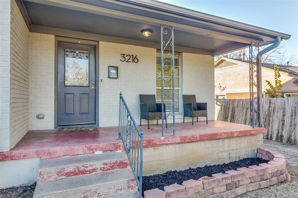 3216 Meadowbrook Drive