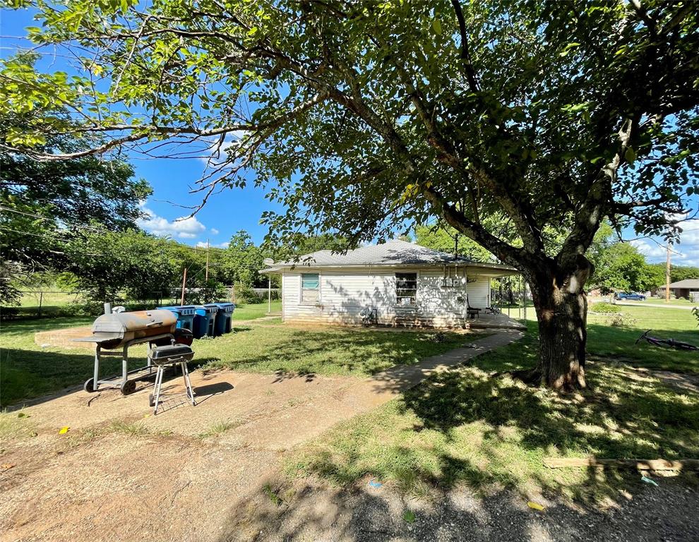 514 W Roosevelt Avenue