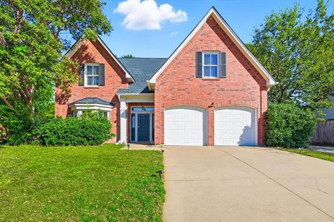 Photo of 679 Western Trail, Keller, TX 76248 (MLS # 21101631) Photo of 679 Western Trail, Keller, TX 76248 (MLS # 21101631)