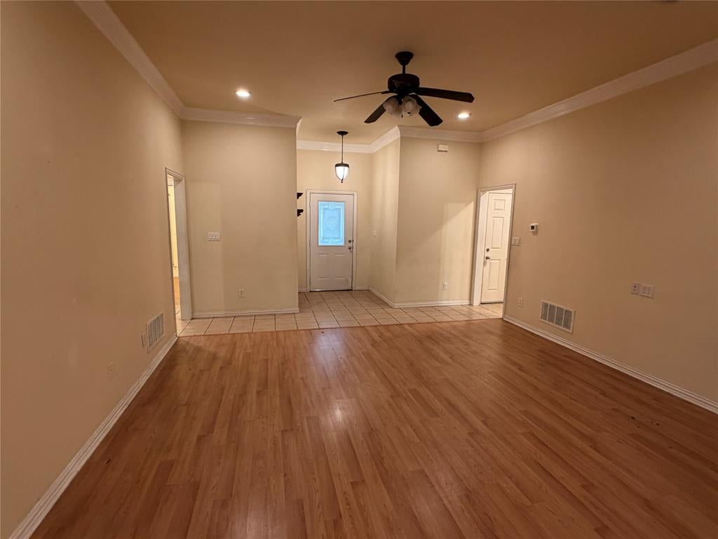 1023 Porter Place