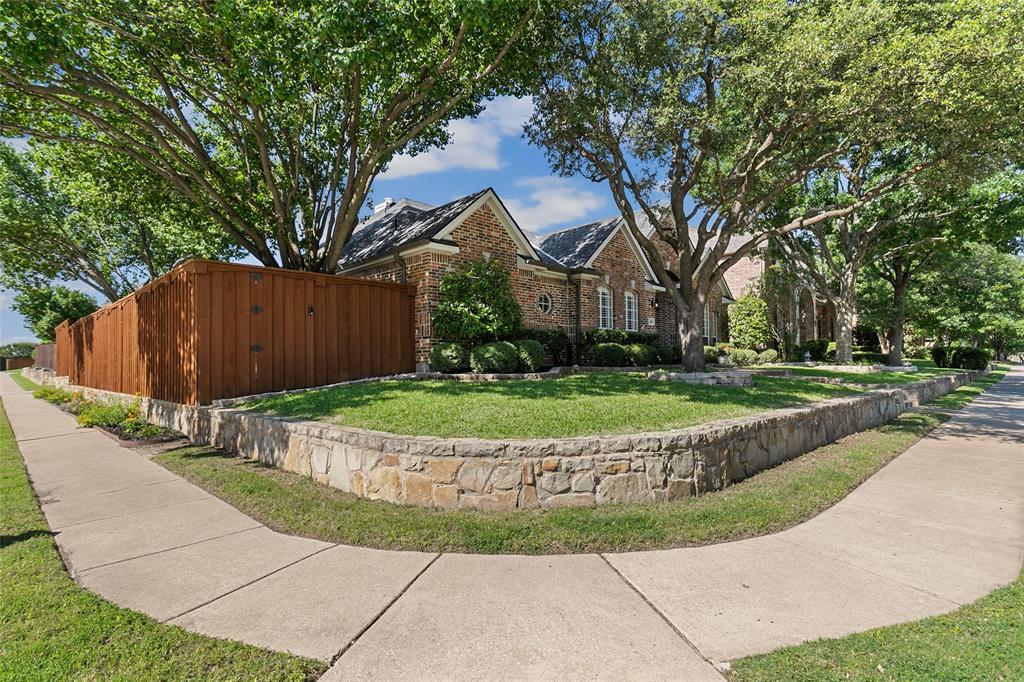 420 Arrowhead Drive