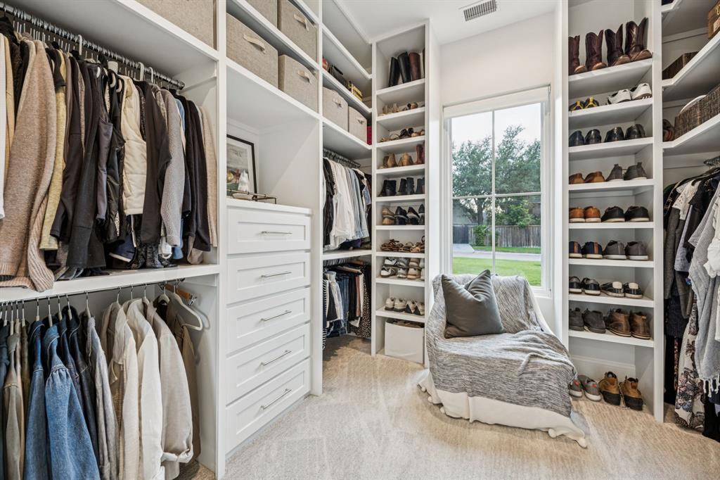 Walnut Hills Manor - Residential