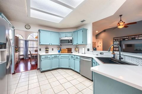 Tiny photo for 322 Allegheny Trail Lane, Garland, TX 75043 (MLS # 21204584)