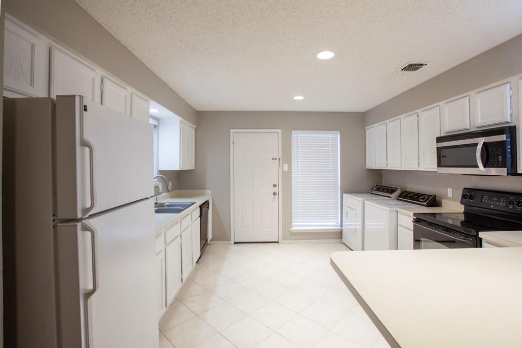 Frisco, Texas 75034, United States, 2 Bedrooms Bedrooms, ,1 BathroomBathrooms,Residential,Active,164279