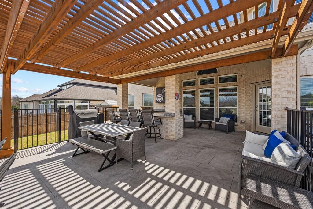 Photo of 4302 Curlew Lane, Garland, TX 75043 (MLS # 21206423)