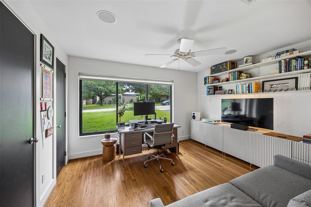 J C Calabria - Residential
