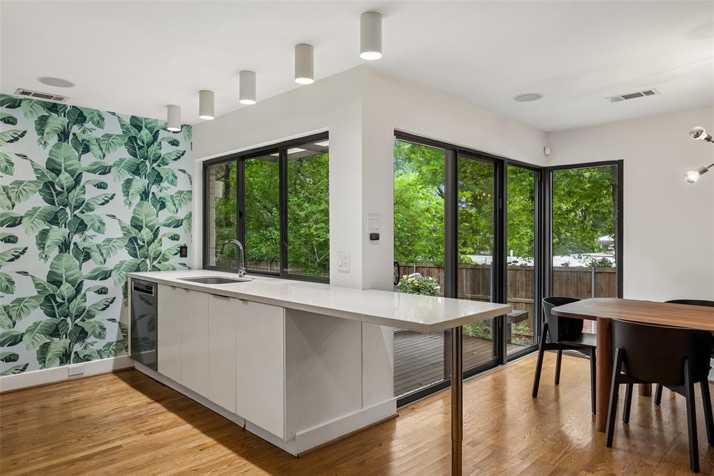 J C Calabria - Residential