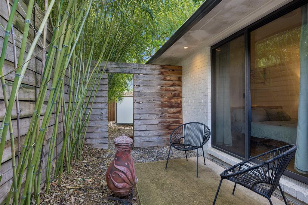 J C Calabria - Residential