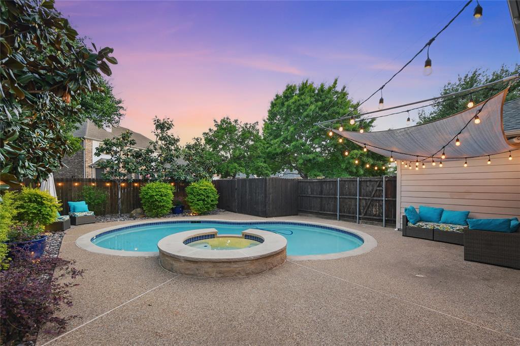 Flower Mound, Texas 75022, United States, 5 Bedrooms Bedrooms, ,4 BathroomsBathrooms,Residential,Pending,122143